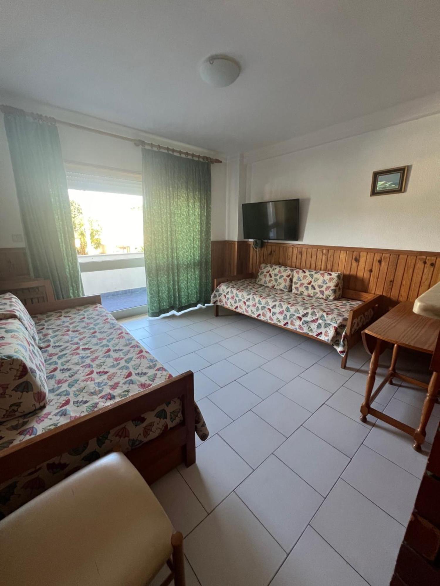 Curia Clube Aparthotel Екстериор снимка